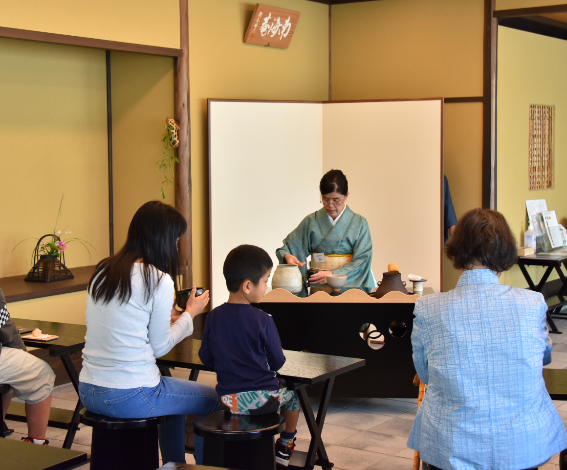 さかい利晶の杜会場